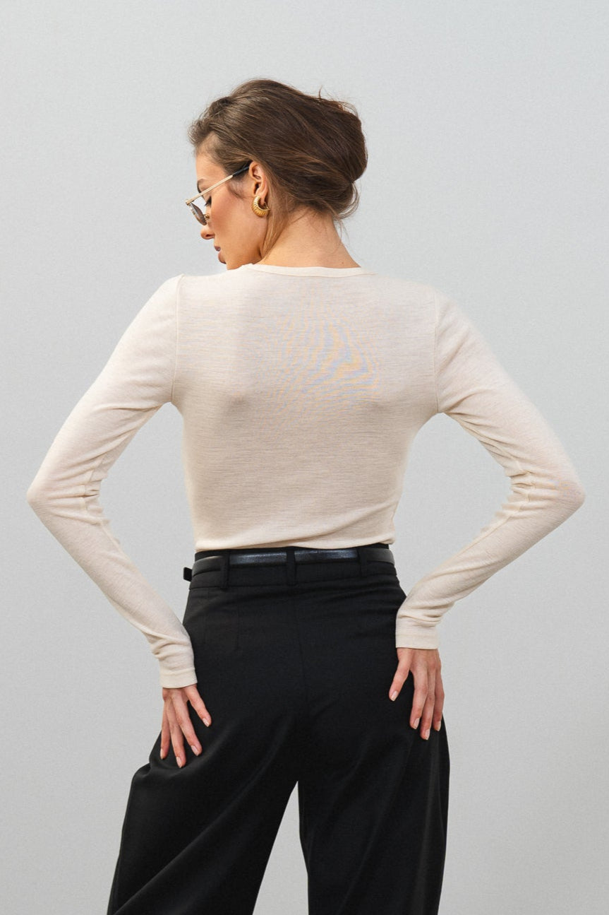 LONGSLEEVE 01 KREM
