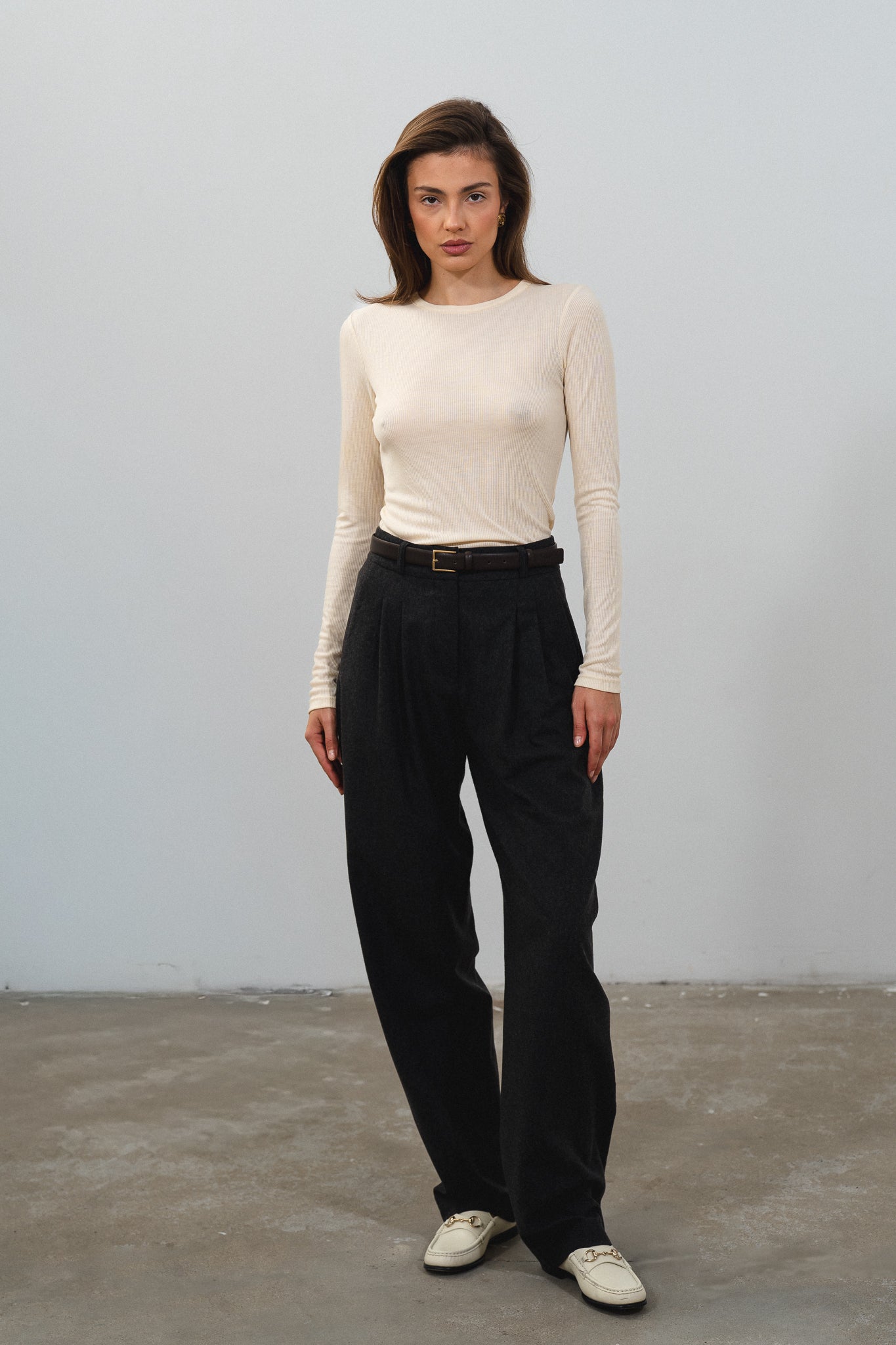 LONGSLEEVE 02 KREM