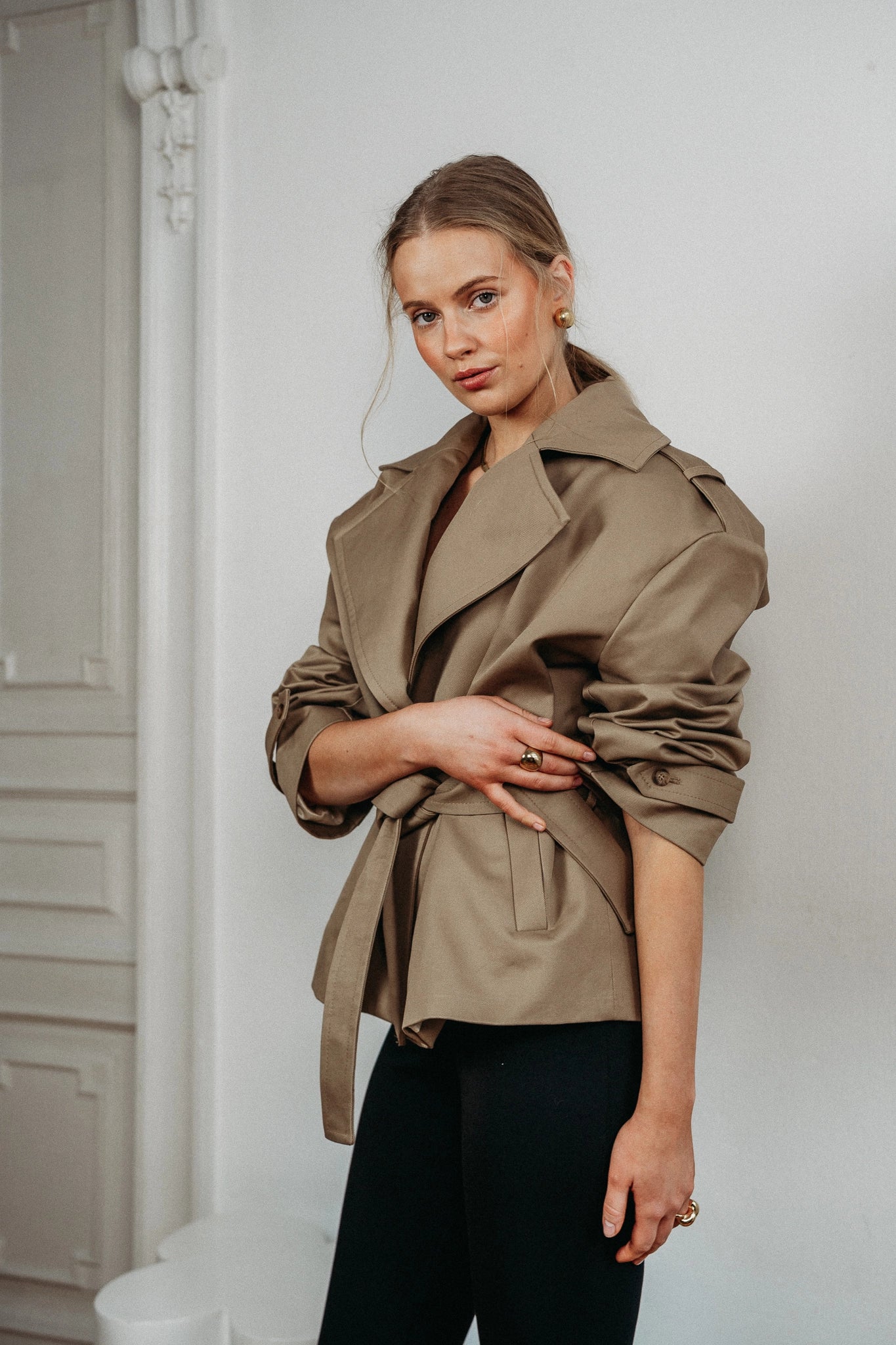 Trecz Cinched widok bok